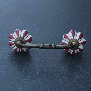 White and Maroon Flower Shaped Cabinet Handle - Stylish Drawer Pulls for Cupboards & Wardrobes, Sold in Sets