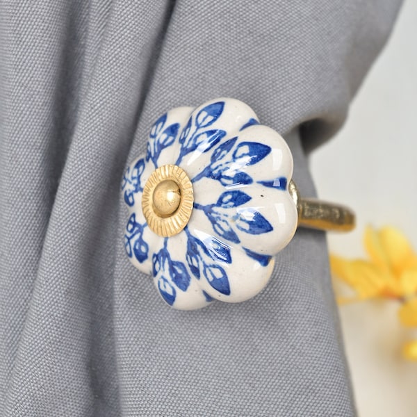 Blue and Off White Design Flower Shape Handmade Decorative Curtain Tie Back Hook  Bathroom Towel Hook Antique Hook (Sold in Sets)