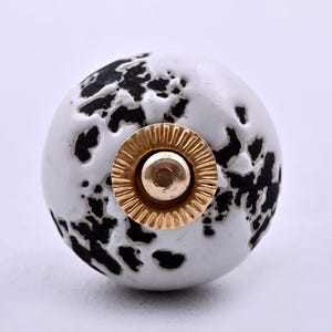 Handmade White and Black Embossed Round Shape Ceramic Cabinet Knob