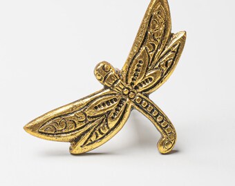 Bee Shaped Cast Iron Drawer Knobs - Metallic Cabinet Pull Handles Set - Rustic Door Knob Hardware for Furniture