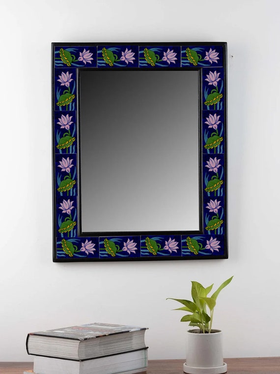 Lotus Design Blaue Farbe Floral Leafy Spiegel zum Aufhängen an der Wand Get  your Custom Size Spiegel Made-National Flower of India - .de