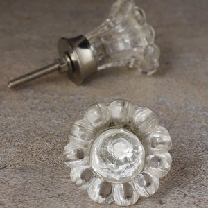 Clear Glass Daisy Flower Door Cabinet Knob Sold in Sets image 1