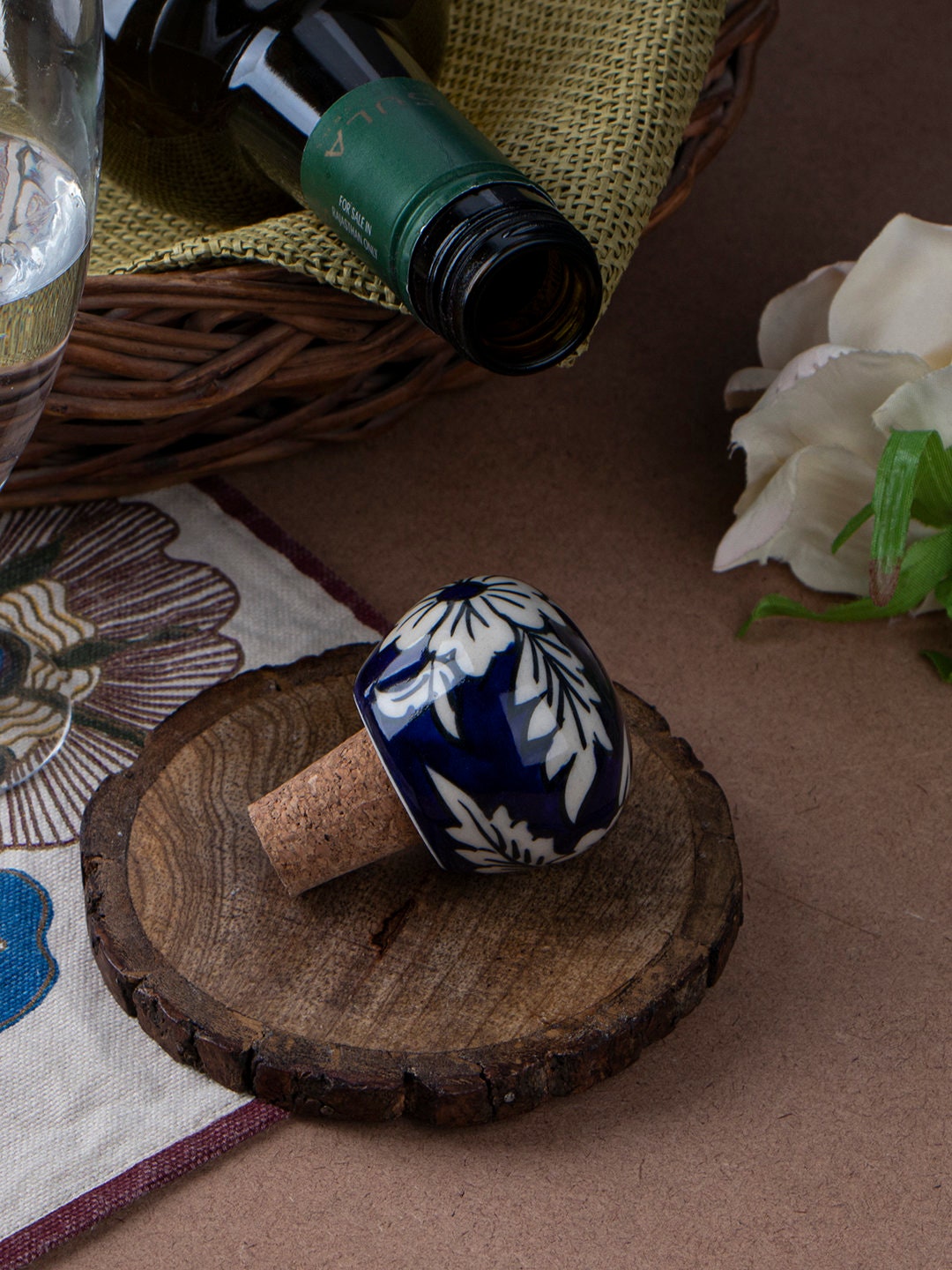 手作りの陶器製ワインボトルストッパー：ユニークなペイントコルク