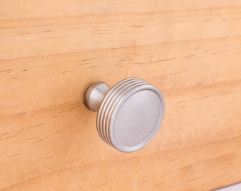 Solid Round Brass Knobs Drawer Knob Pulls Handles Cabinet Door Knob Handle Pull (Sold in Sets)