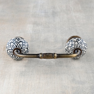 White Ceramic Cabinet Pulls with Black Swirl Design - Dresser Handles , Decorative Drawer Knobs, Vintage Style Hardware for Furniture