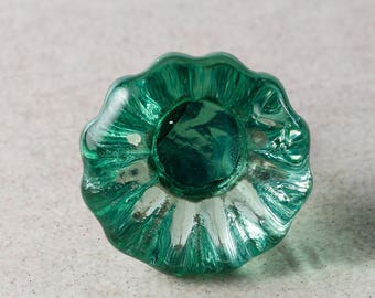 Green Glassware Flower Knob: Vintage Kitchen Cabinet Handle