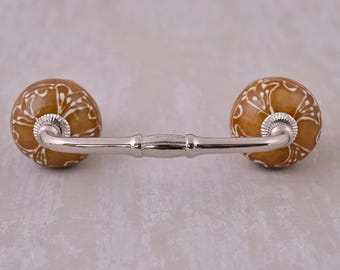 Embossed Leaf Ceramic Drawer Pull