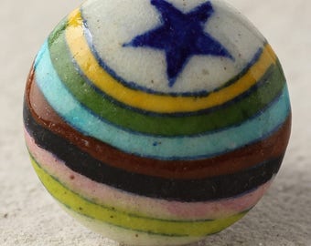 Handgemachter Keramikschrankknopf, verrücktes Spiraldesign, bunter Möbelknopf