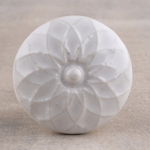 Decorative Handmade Round Shape White Embossed Design Kitchen Cabinet Dresser Drawer Knobs (Sold In Sets)