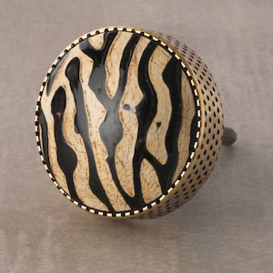Leopard Print Horn Knob, Round Animal Print Drawer Knob (Sold in Sets)