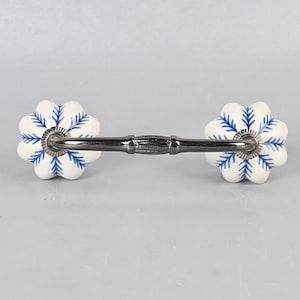 Blue Design Ceramic Kitchen Cabinet Pulls, Flowered Blue and White Knob Handles, Antique Ceramic Drawer Pulls, Furniture Hardware