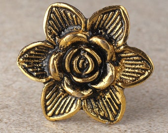 Antique Flower Metal Drawer Knob, Vintage Cabinet Hardware, Rustic Kitchen or Dresser Knob