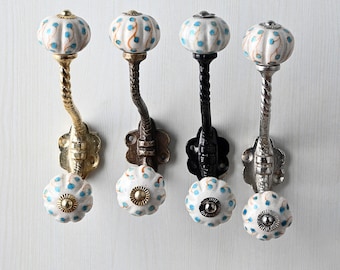 Handgemaakte witte keramische wandhaak: vintage metalen meubels en badkameropberger