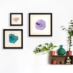 Agate Wall Art Set of 3 with Black Frames, Handmade Geode Decor for Living Room Bedroom, Unique Christmas Gift, Modern Wall Frames