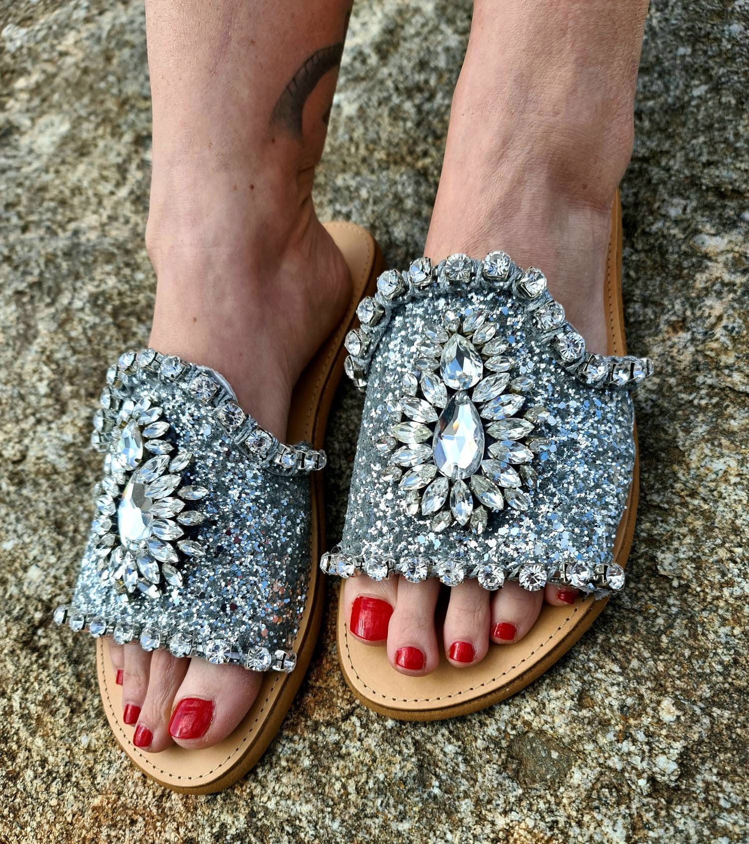 sparkle sandals slides