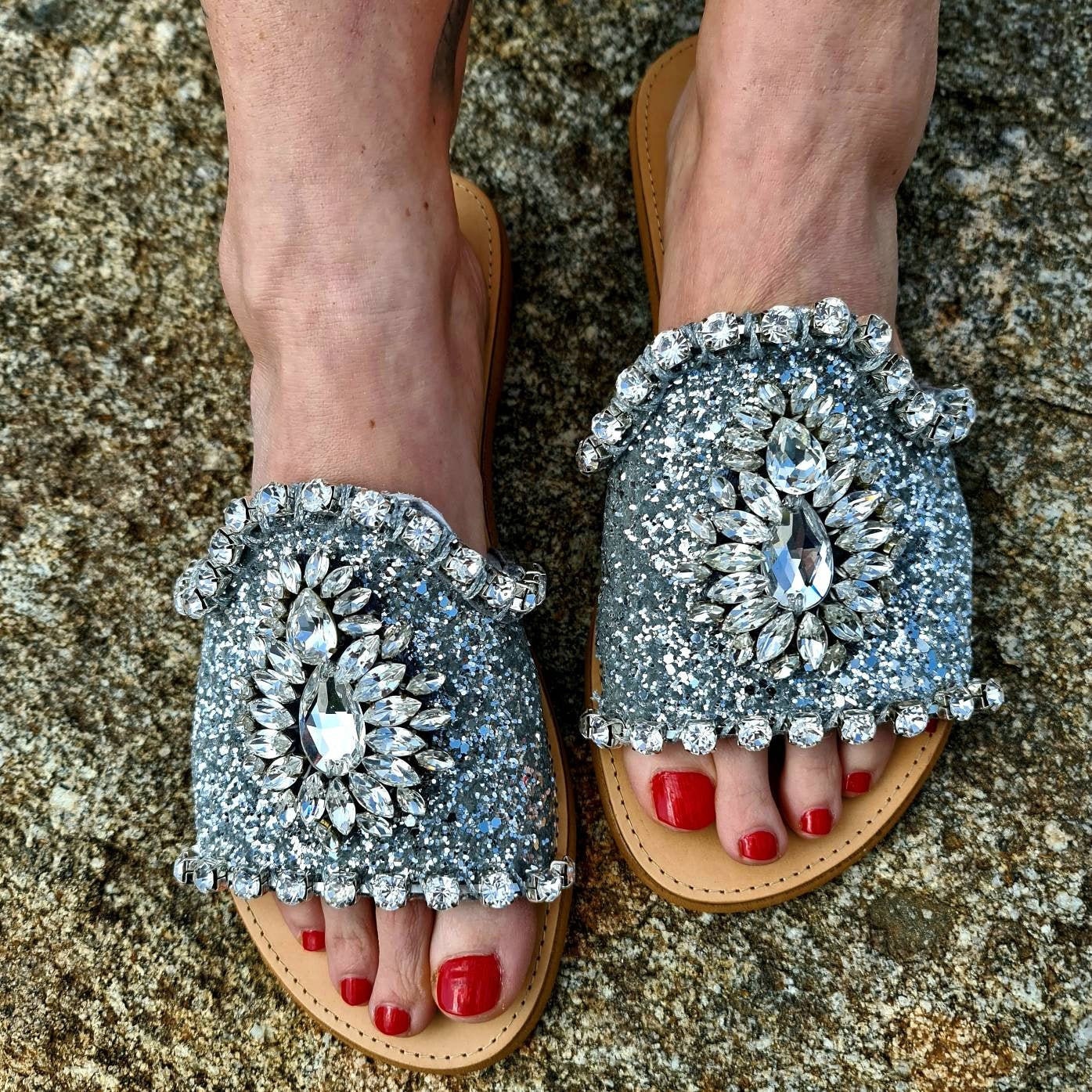 sparkle sandals slides