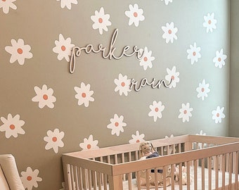 Dubbel babynaambordje | Kinderkamer wanddecoratie | Kinderkamer wandhanger | Aangepaste babynaam knipsel | Voor- en middelste naam uitgesneden
