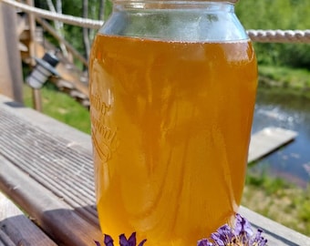Blue lotus herbal infusion (in moringa oil base)