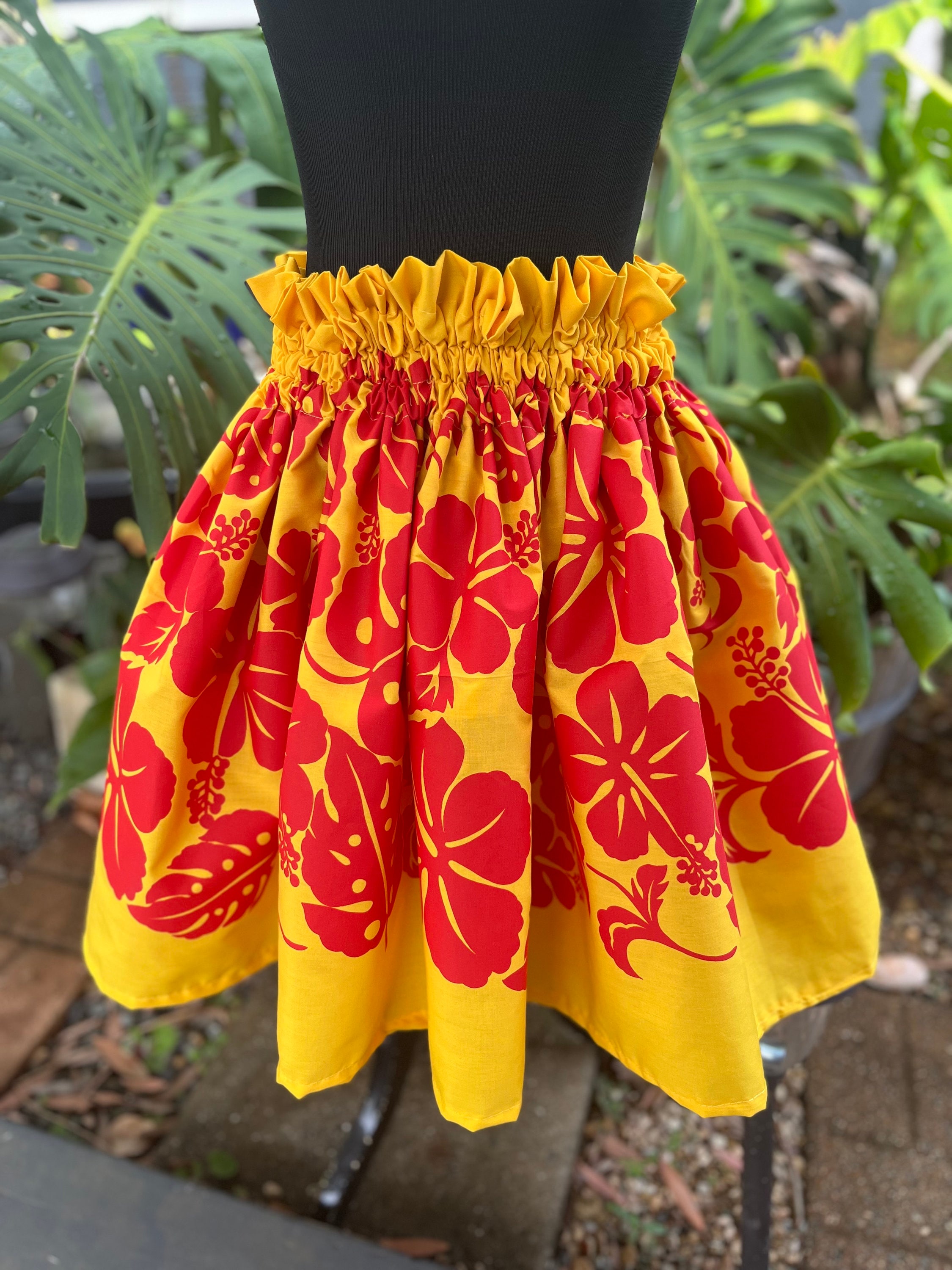 Cheap hula skirts in bulk hot sale
