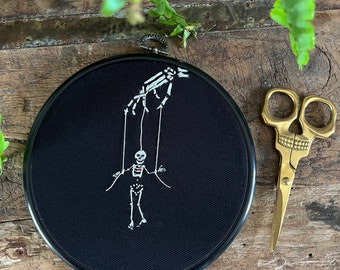 Embroidery hoop