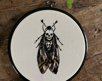 Embroidery hoop Deatheadmoth