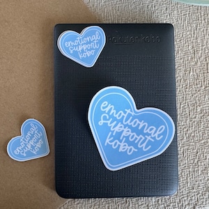 apoyo emocional kobo / azul + blanco // pegatina Kindle, pegatina Kobo, pegatina de computadora, pegatina de computadora portátil, regalos de lector, amantes de los libros