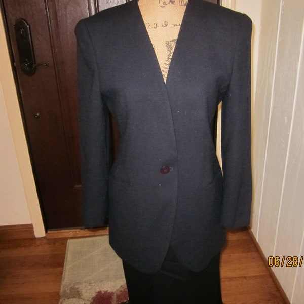 Jones of New York Suit