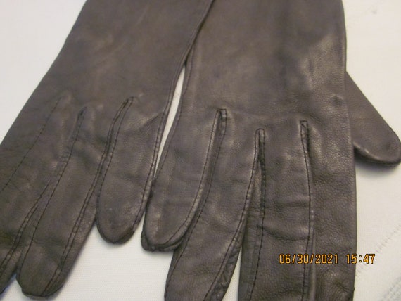 Leather Gloves - image 7