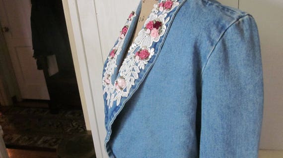 Denim Jacket with Lace Collar Vintage Clothes Sale - image 6