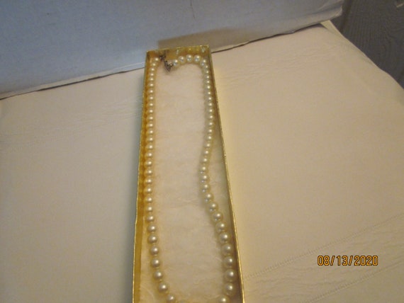 18 inch Pearl Necklace - image 5