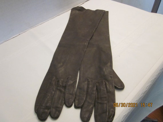 Leather Gloves - image 6