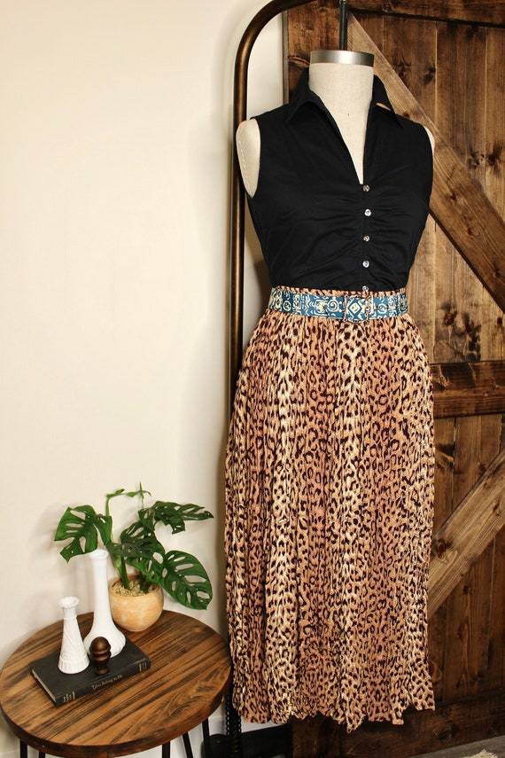 80s Leopard Print Accordion Style Skirt