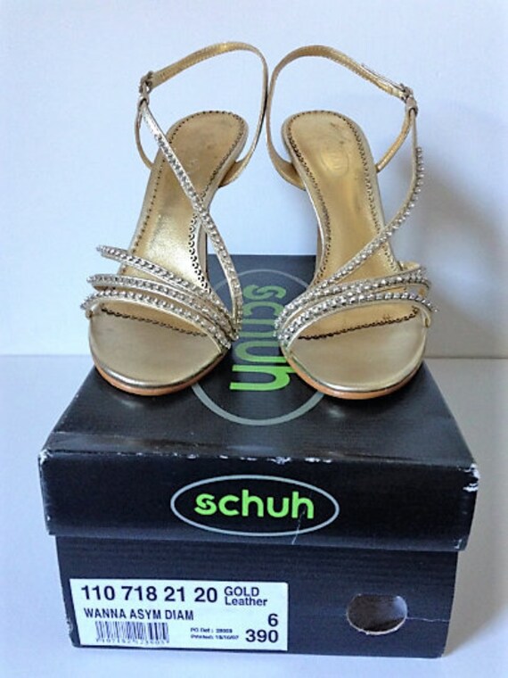 elegant low chunky heel sandals