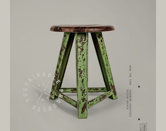 Hank the Tank – Tabouret design industriel fait main en métal avec assise en bois vert vintage, l'idée cadeau pour Noël