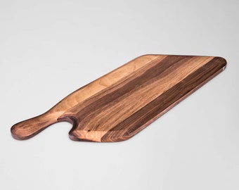Taapa - serving board made of walnut or ash, for cheese, tapas, finger food or as a meat grill BBQ board, the gift idea
