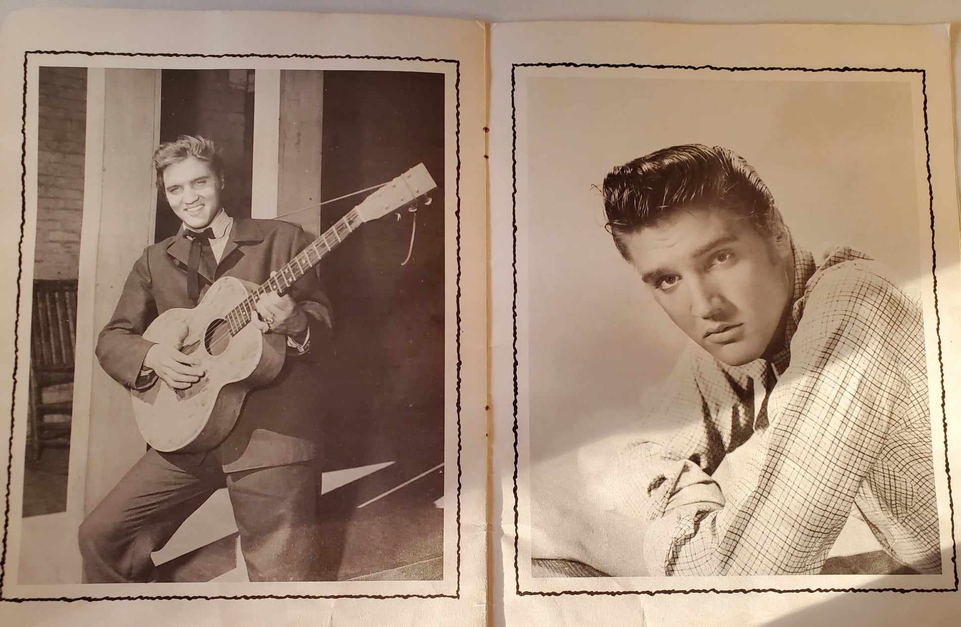 エルヴィス プレスリー記念写真アルバム 1956 には、12 ページの