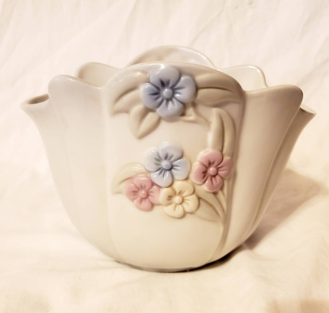 FTD Especially for You 1982 Flower Vase Arrangement Bowl Jardiniere