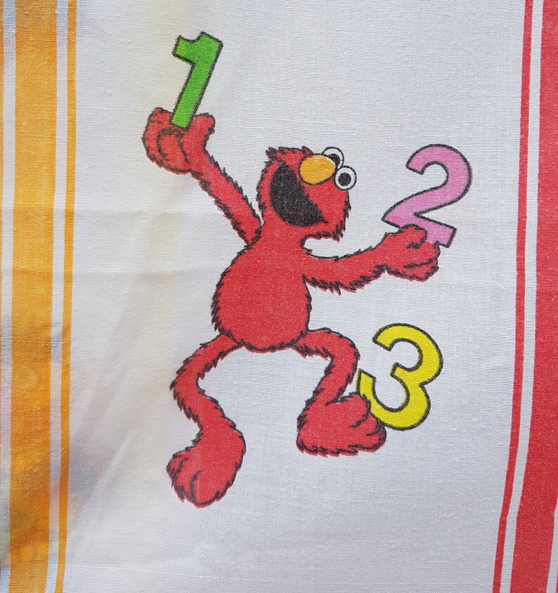 Jim Henson Productions 1993 Sesame Street characters twin fitted sheet polyester cotton child/'s bedroom pre-owned
