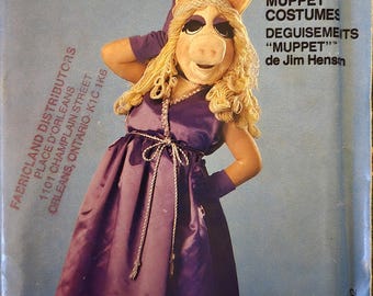 Vintage Vogue Patterns Craft 8475 Jim Henson&#39;s Muppet Costumes uncut sewing pattern Miss Piggy child&#39;s costume & soft sculpture mask S M L