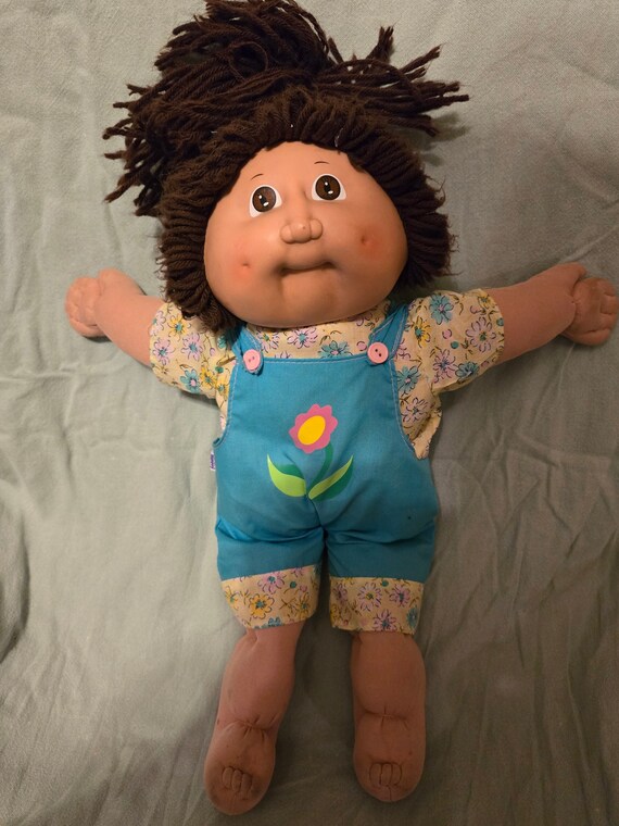 Cabbage patch doll with bangs discount