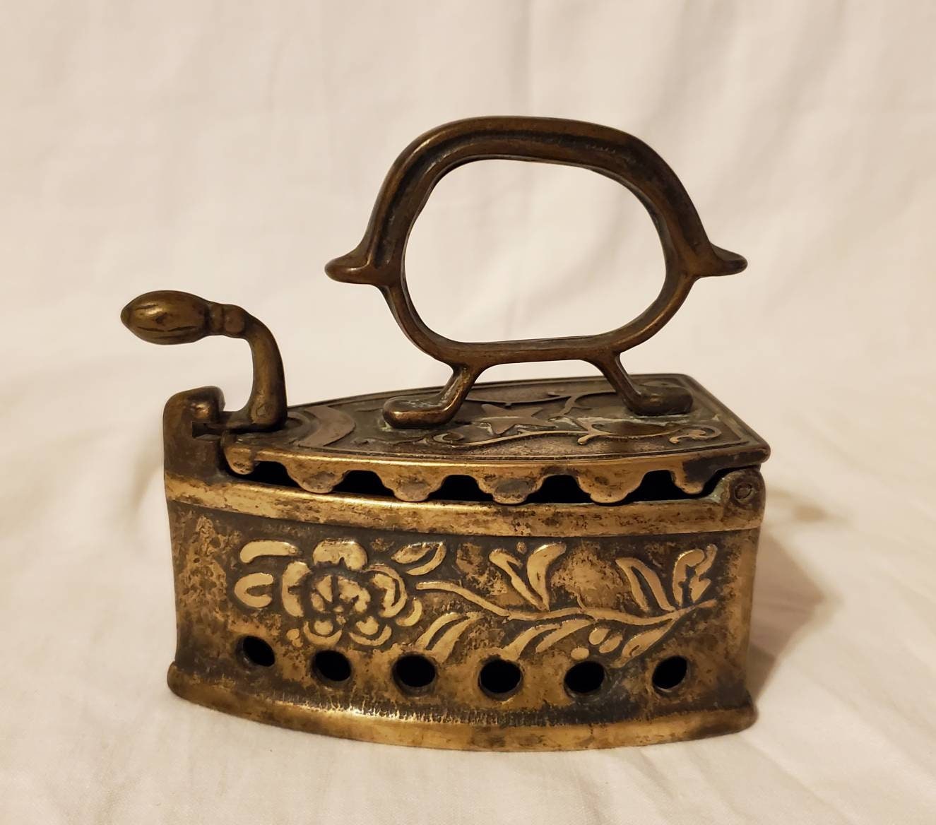 Brass iron  Antique Miniature Handle Collectible Rare Decorative cast Wood Coal 