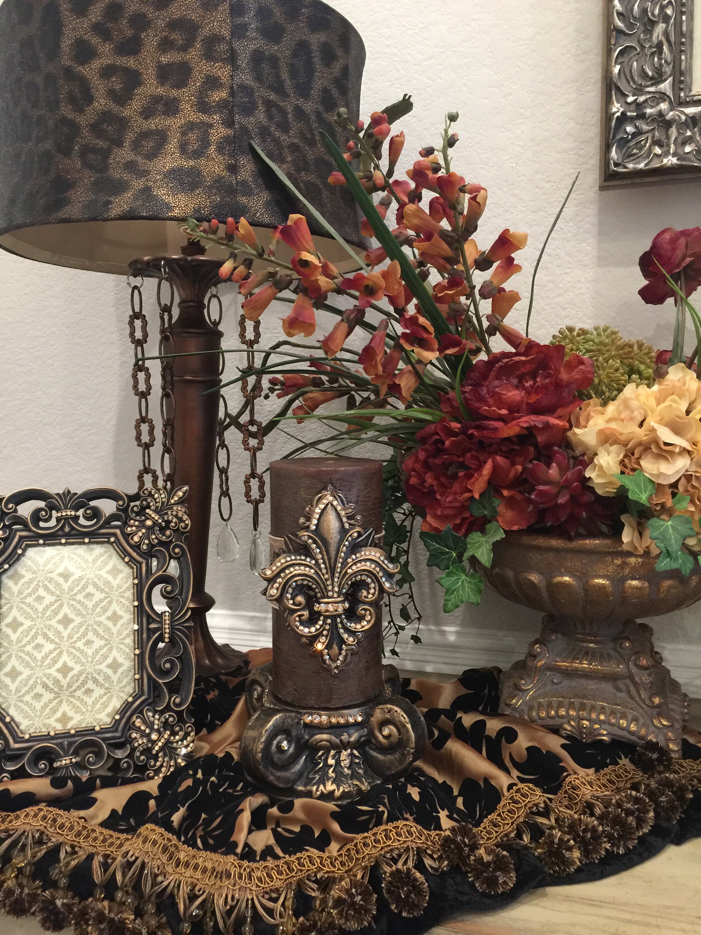 Michelle Butler Tabletop Frame with Harlequin and Fleur de Lis –  Reilly-Chance Collection