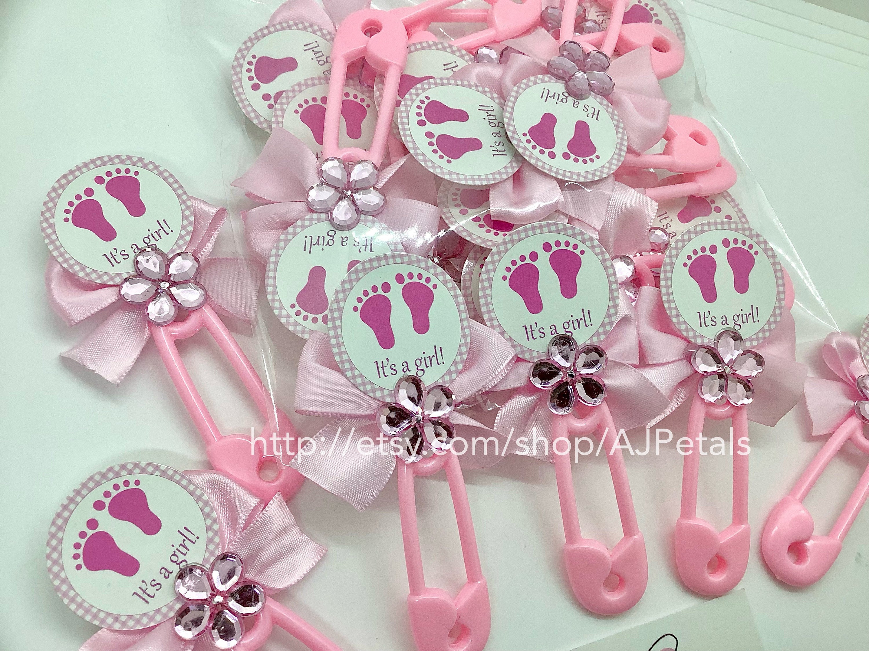 Baby Girl Gift | Baby Shower Gift | Welcome Newborn Baby Gift Box | 10 Piece Gift Set | Personalized Baby Set