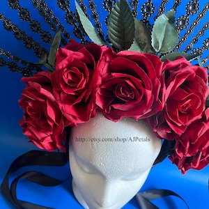 Dia de los muertos rose crown/Bridal Crown/Red Rose Crown/Mexican flower crown/Day of the dead crown/Dia de los muertos headpiece