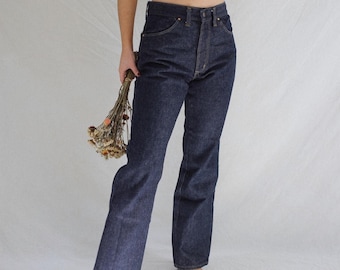 vintage 70’s denim high waisted jeans 30”