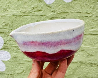 Bol à matcha en céramique artisanale : grès moucheté, émail réactif framboise, pour la cérémonie du thé, 12,5 cm