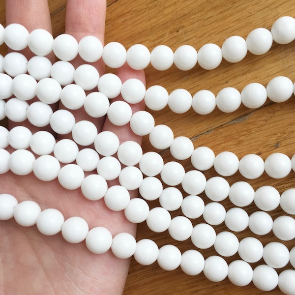 White Agate, 8mm Beads, White Beads, Jewelry Beads, Natural Gemstones, Natural Beads Healing Gemstones, White Agate Beads, Agate Beads White