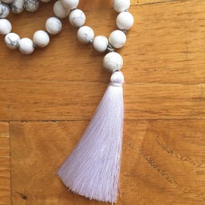 Howlite Mala Necklace, 108 Mala Beads, White Mala Necklace, Howlite Hand Knotted Mala, Howlite Jewelry, White Necklace Summer Jewelry image 4