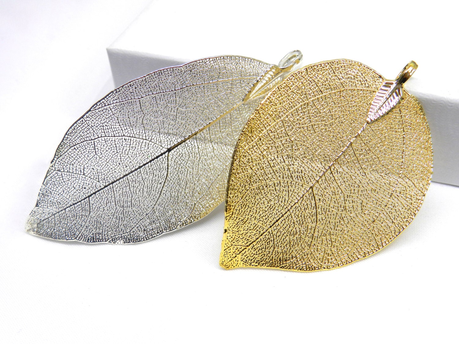 SALE Natural Leaf Pendant, Gold Plated Pendant, Metallic Gold, Gold Plated Leaf, Leaf Pendant, Leaf Jewelry, Leaf Charm Fall Jewelry