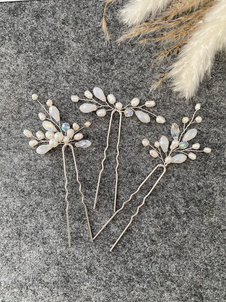 Bridal hairpins with pearls in cream white or pink Universal bridal jewelry hair accessories Handmade wedding accessories image 5